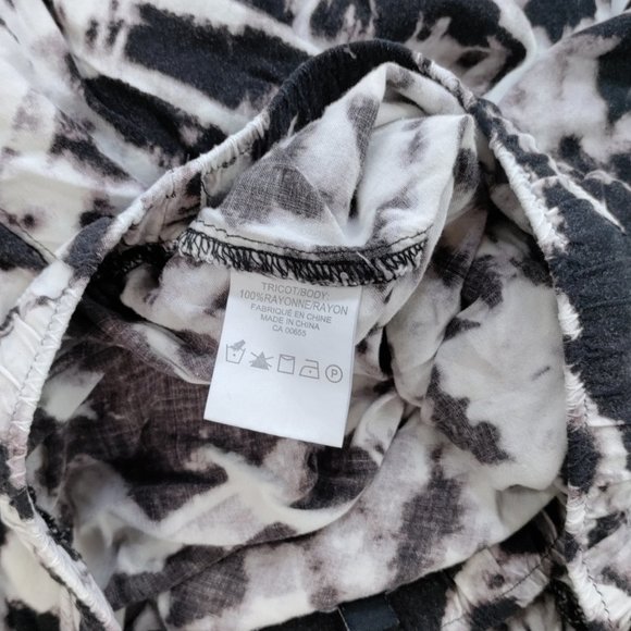 Addition Elle Women Size 18 Midi Skirt Black Geometric Rayon - Picture 3 of 6